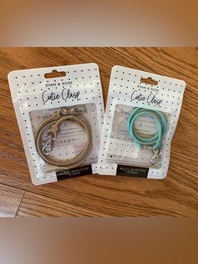 NIB Sealed Ryan and Rose Cutie Clasp set of two Dune and Seaglass